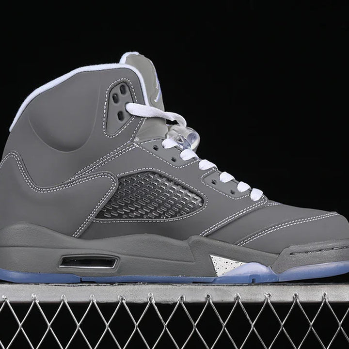 JORDAN 5 X WOLF GREY