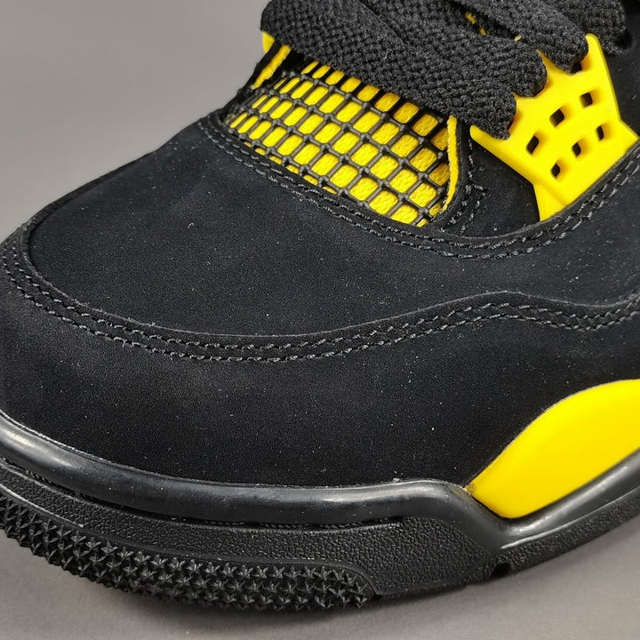 JORDAN 4 X THUNDER