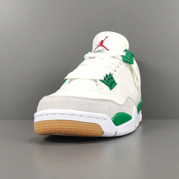 JORDAN 4 X PINE GREEN