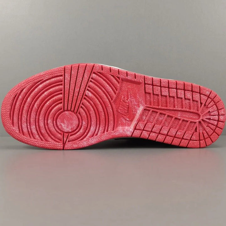 JORDAN 1 RETRO HIGH X CHICAGO LOST & FOUND