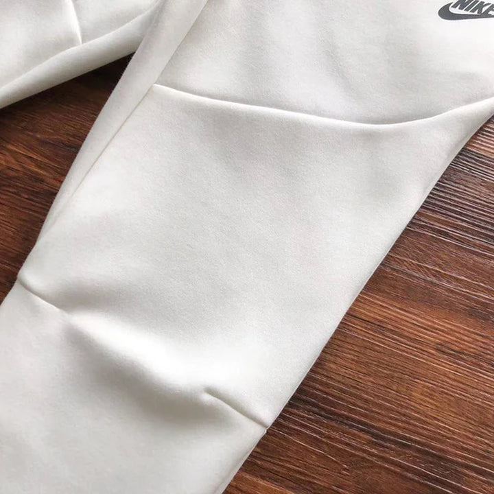 NIKE TECH FLEECE PANTS X WHITE