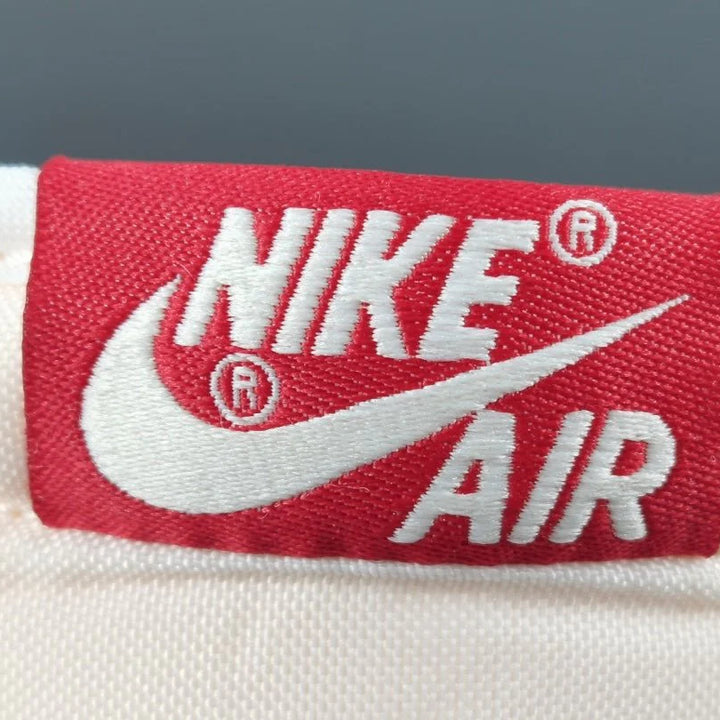 JORDAN 1 RETRO HIGH X CHICAGO LOST & FOUND