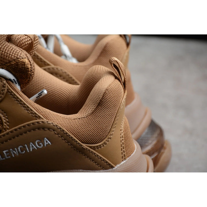 BALENCIAGA TRIPLE S CLEAR SOLE X BROWN