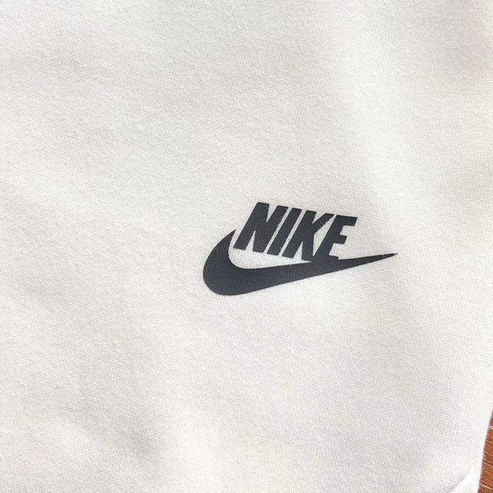 NIKE TECH FLEECE PANTS X WHITE