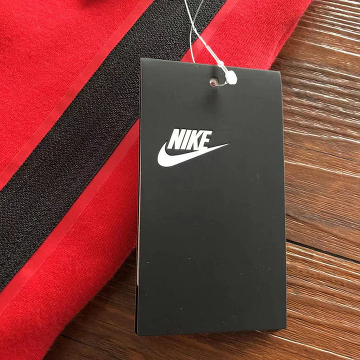 NIKE TECH FLEECE PANTS X UNIVERSITY RED