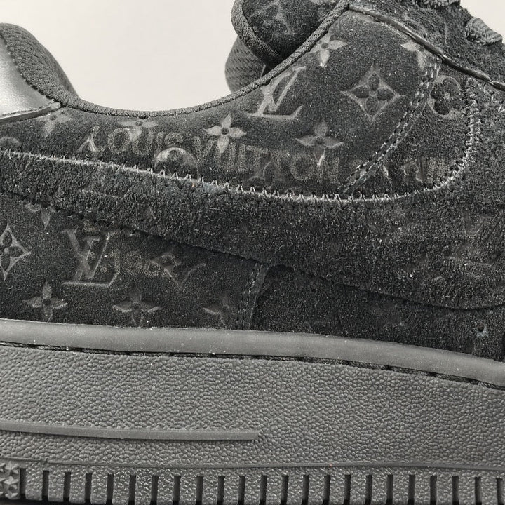 NIKE AIR FORCE 1 X LOUIS VUITTON BLACK/BLACK