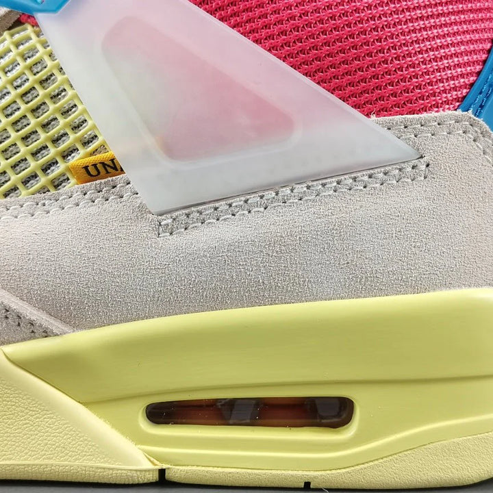 JORDAN 4 X UNION GUAVA ICE
