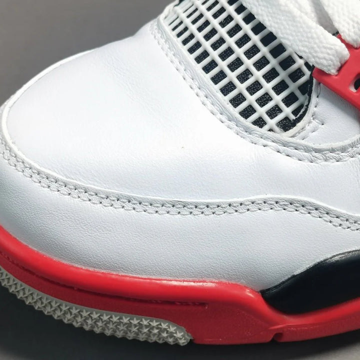 JORDAN 4 X FIRE RED