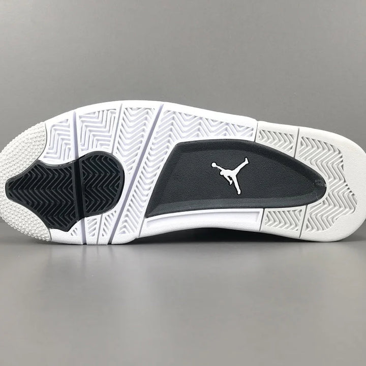 JORDAN 4 X MILITARY BLACK