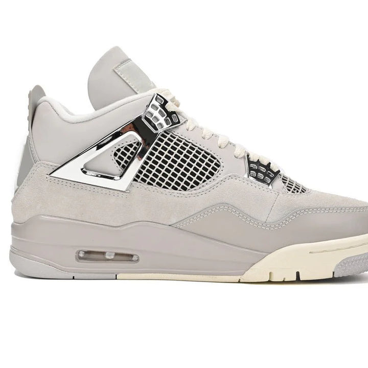 Air Jordan 4 WMNS “Frozen Moments”