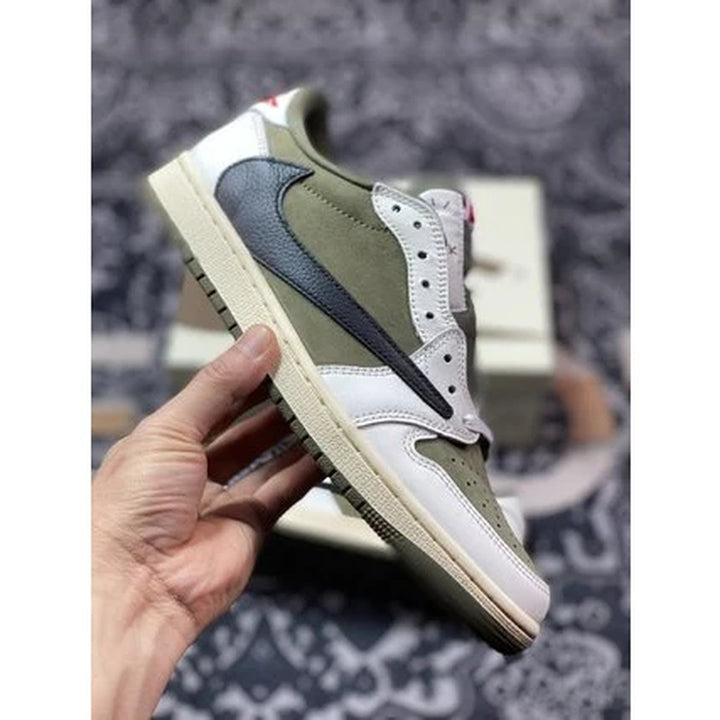 JORDAN 1 LOW X TRAVIS SCOTT MEDIUM OLIVE