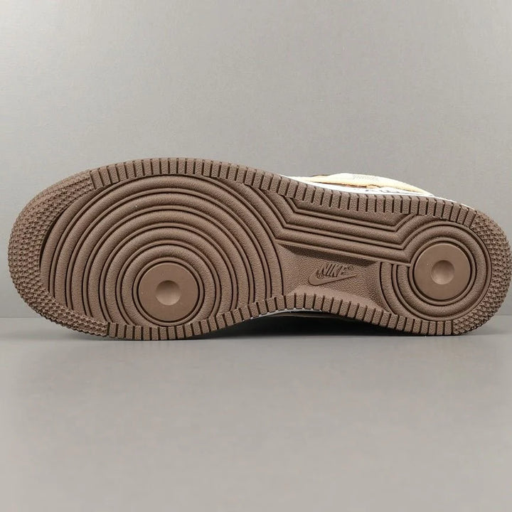 NIKE AIR FORCE 1 X LOUIS VUITTON BROWN