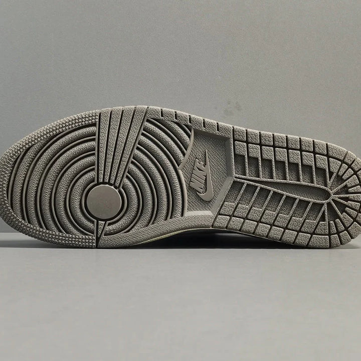 JORDAN 1 LOW X TRAVIS SCOTT REVERSE MOCHA