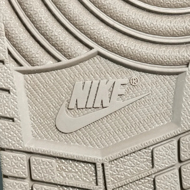 JORDAN 1 LOW X TRAVIS SCOTT REVERSE MOCHA