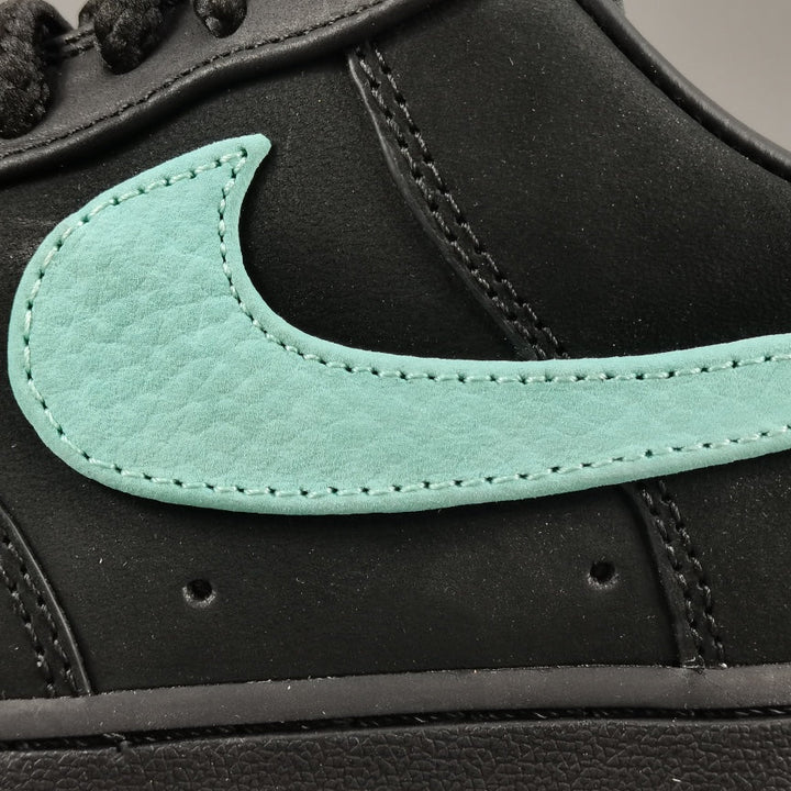 NIKE AIR FORCE 1 X TIFFANY & CO.1837