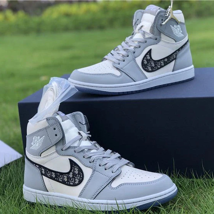 JORDAN 1 RETRO HIGH X DIOR