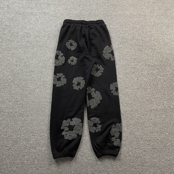 DENIM TEARS COTTON WREATH SWEATPANTS MONOCHROME BLACK