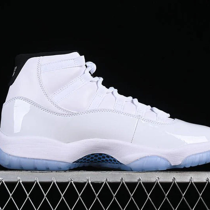 AIR JORDAN 11 LEGEND BLUE WHITE