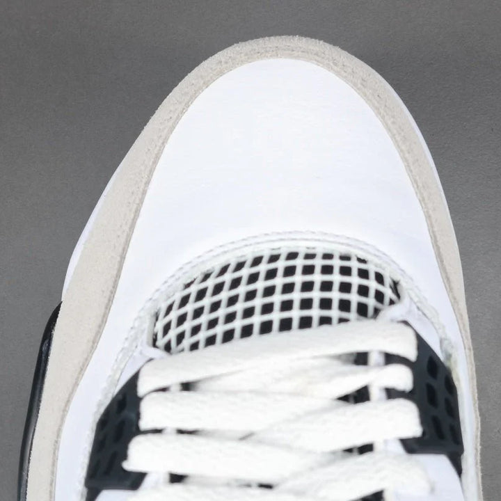 JORDAN 4 X MILITARY BLACK