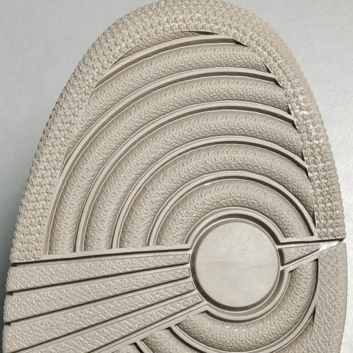 JORDAN 1 LOW X TRAVIS SCOTT REVERSE MOCHA