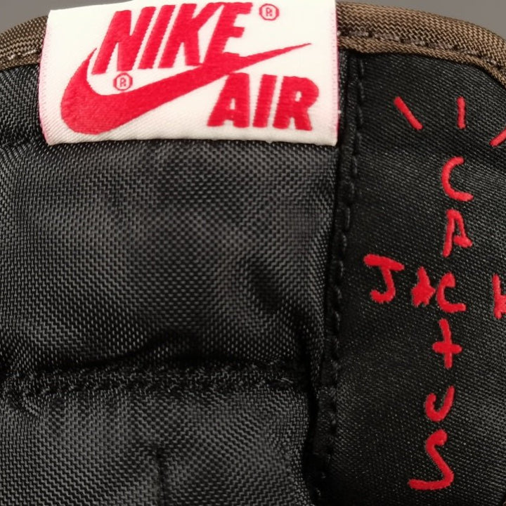 JORDAN 1 LOW OG SP X TRAVIS SCOTT