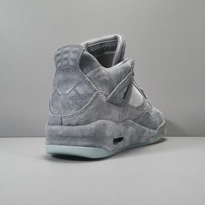 JORDAN 4 X KAWS