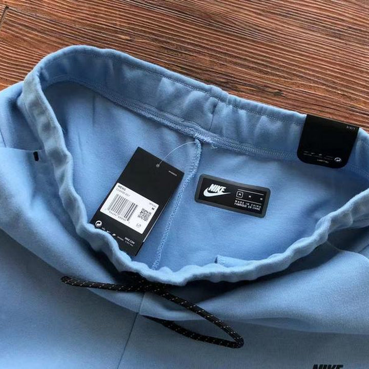 NIKE TECH FLEECE PANTS X LIGHT BLUE