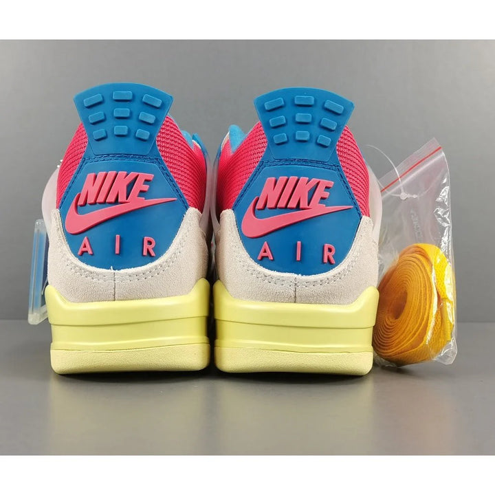 JORDAN 4 X UNION GUAVA ICE