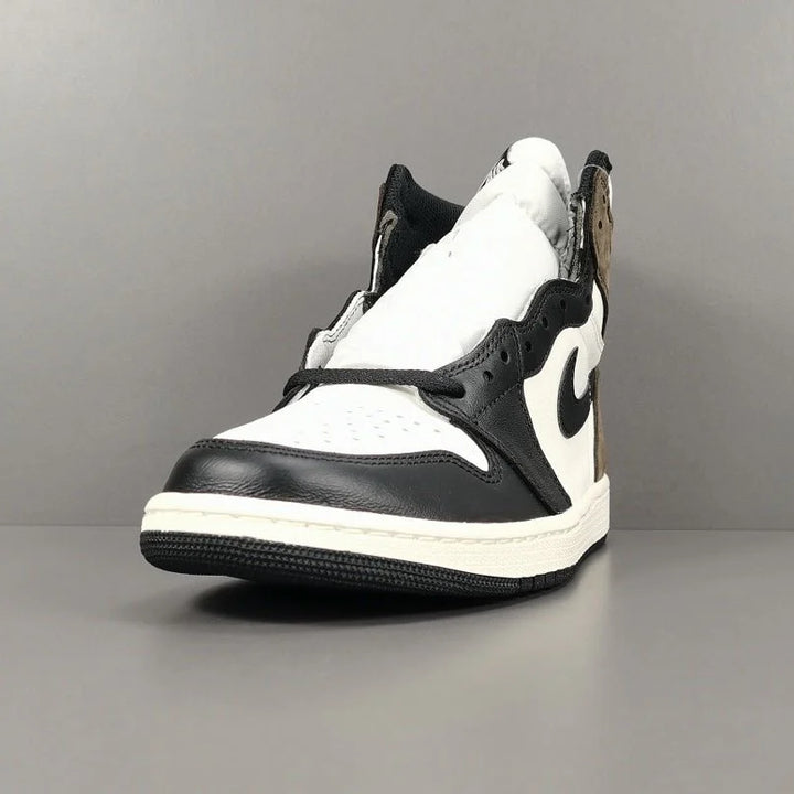 JORDAN 1 RETRO HIGH X DARK MOCHA