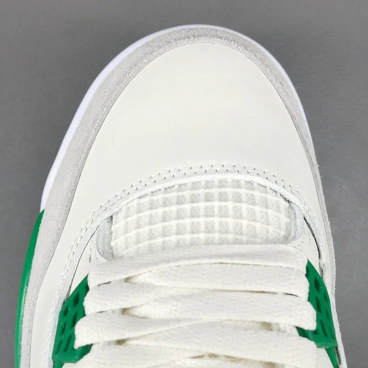 JORDAN 4 X PINE GREEN