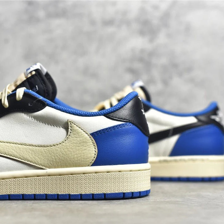 JORDAN 1 LOW X TRAVIS SCOTT FRAGMENT