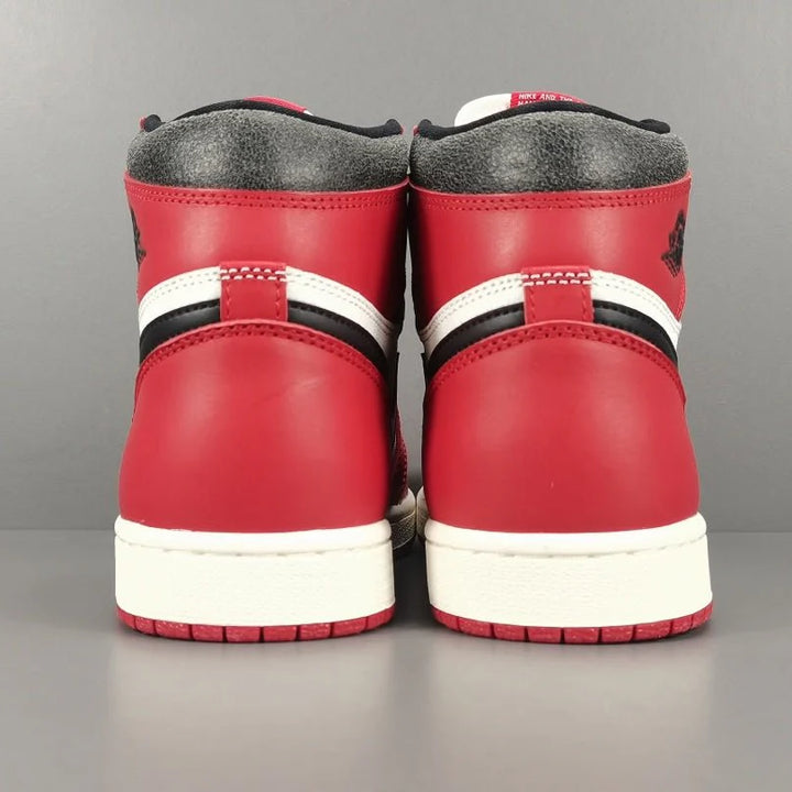 JORDAN 1 RETRO HIGH X CHICAGO LOST & FOUND