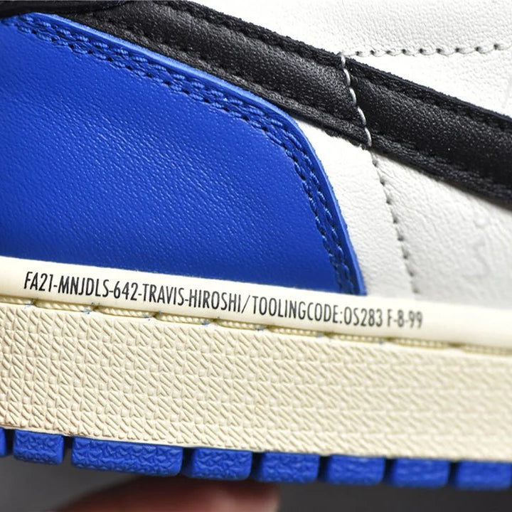 JORDAN 1 LOW X TRAVIS SCOTT FRAGMENT