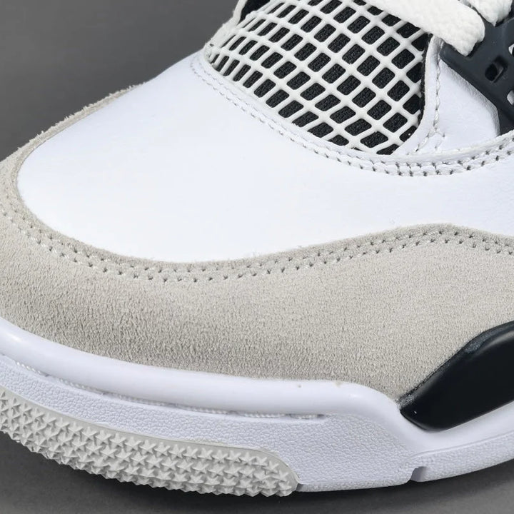 JORDAN 4 X MILITARY BLACK