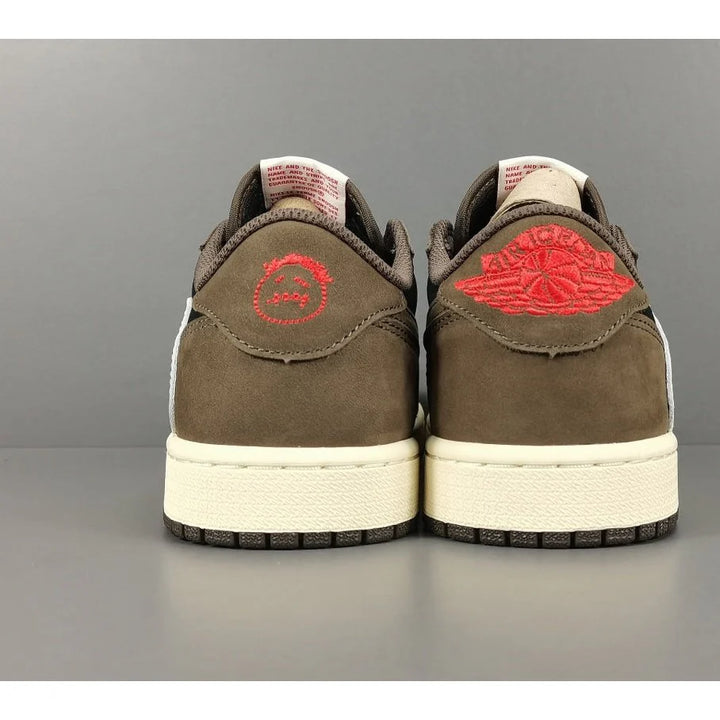 JORDAN 1 LOW OG SP X TRAVIS SCOTT