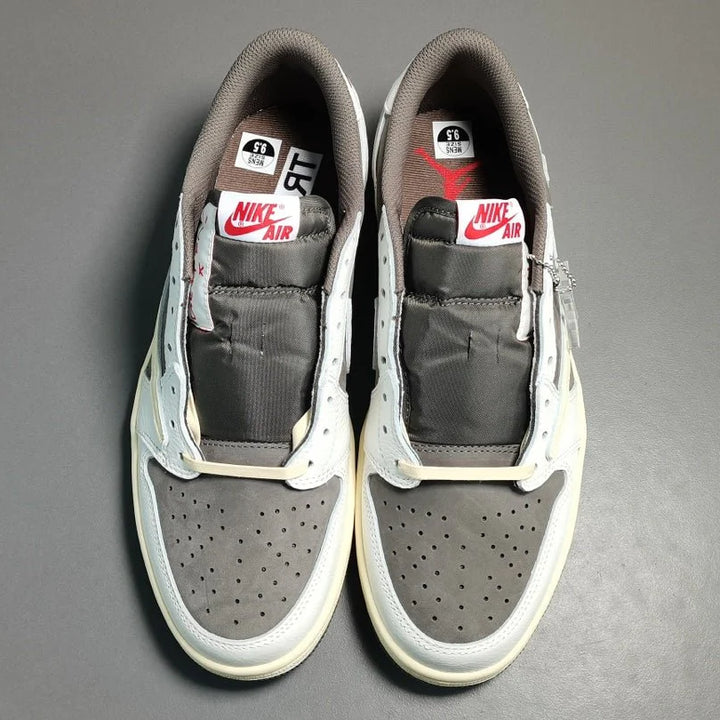 JORDAN 1 LOW X TRAVIS SCOTT REVERSE MOCHA