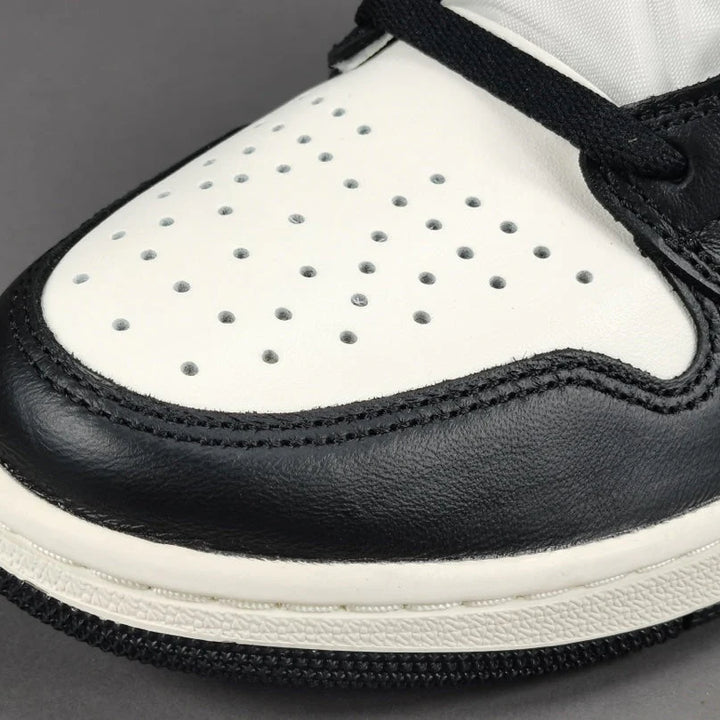 JORDAN 1 RETRO HIGH X DARK MOCHA