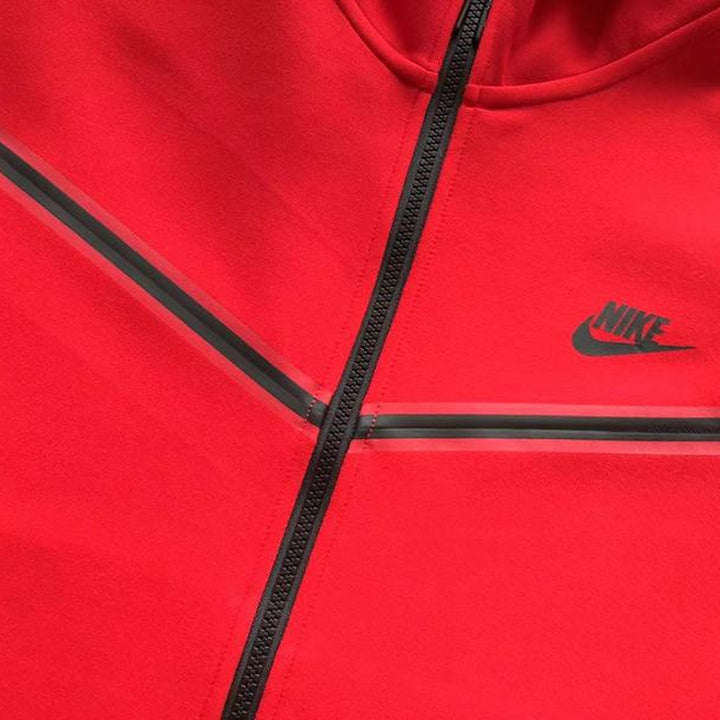 NIKE TECH FLEECE HOODIE X UNIVERSITY RED